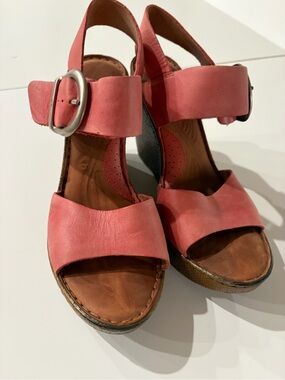 Born Coral Pink Leather Wedge Sandals with Buckle
